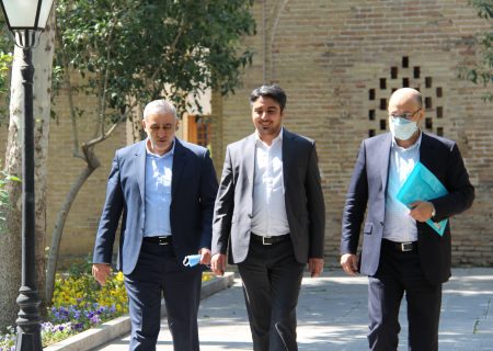دیدار نماینده مجلس مرتضی محمودوند و شهرام گیل آبادی با مدیرعامل صندوق توسعه و احیاء