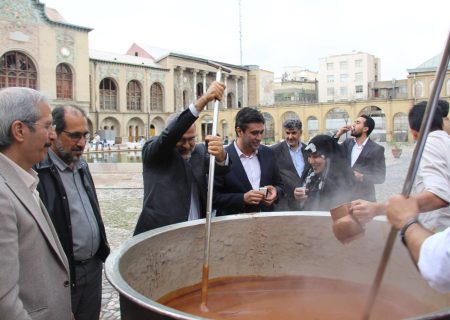پیشواز نوروز با سمنو پزی در آستانه میلاد صاحب الزمان (عج)