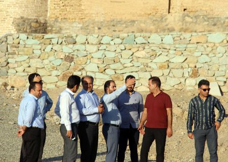 بازدید مدیر عامل صندوق از چهارده بنای تاریخی استان مرکزی و کاشان