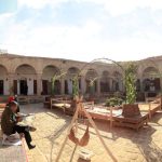 اشتغال هنرمندان صنایع دستی در کاروانسرای ثبت جهانی شوشتر