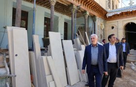 بازدید مدیر عامل و مدیران صندوق احیا از بناهای در حال مرمت شیراز