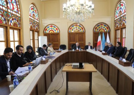 جلسه بازگشایی بسته‌های پیشنهادی مزایده احیای یازده بنای تاریخی برگزار شد