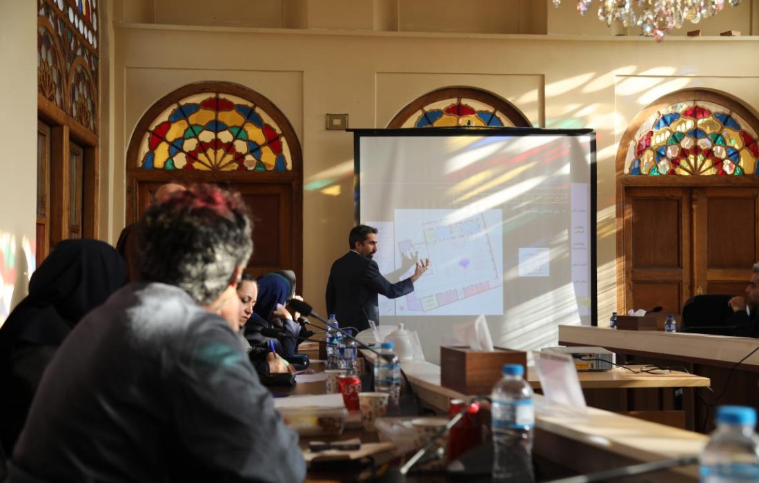 جلسه شورای فنی / بررسی طرح مرمت خانه فاطمی گرگان