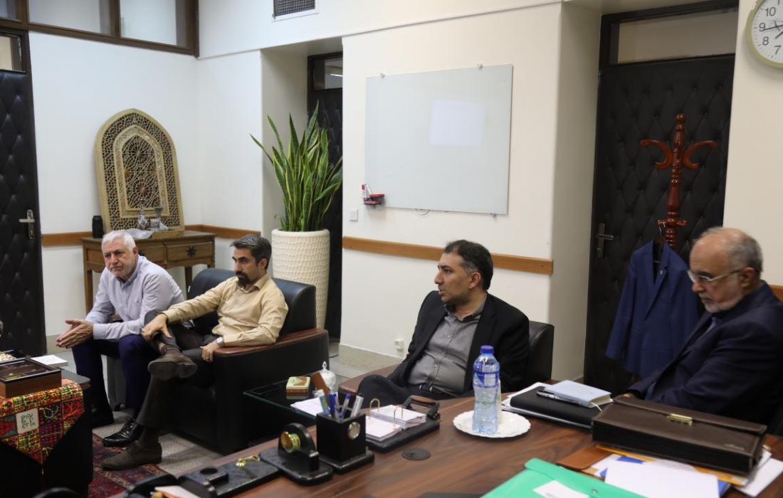 جلسه شورای راهبردی جایزه ققنوس ایران فرهنگی برگزار شد