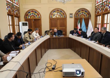 جلسه بازگشایی بسته‌های پیشنهادی مزایده احیای  بناهای تاریخی برگزار شد