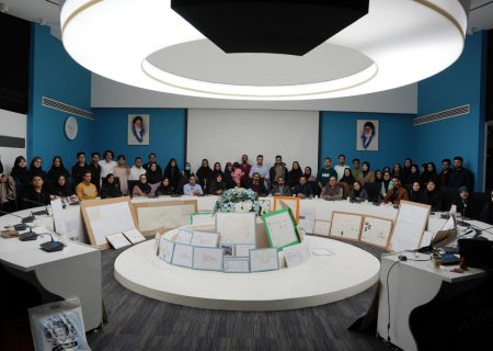 پنل تخصصی چالش‌های احیاء بناهای تاریخی از طریق مشارکت مردمی