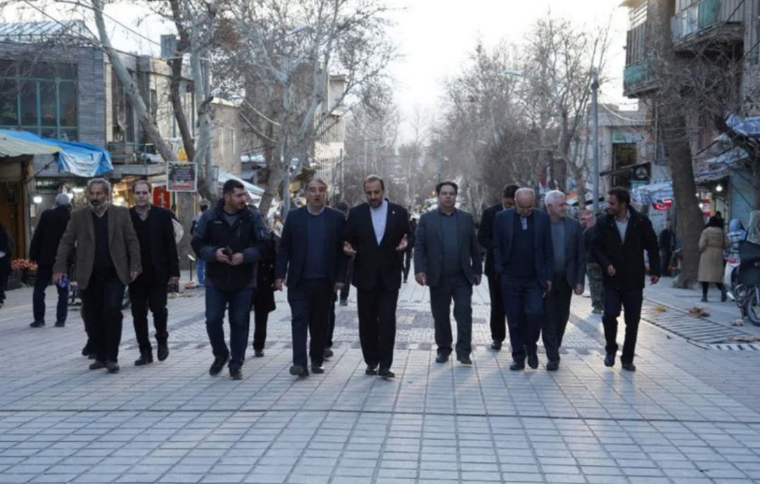 وضعیت ظرفیت‌های گردشگری، حفاظت و احیای محوطه‌های تاریخی نهاوند بررسی شد