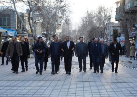 وضعیت ظرفیت‌های گردشگری، حفاظت و احیای محوطه‌های تاریخی نهاوند بررسی شد